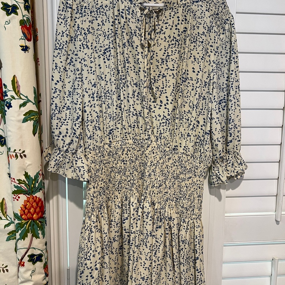 Entro Blue and Cream Women's Dress Size Large